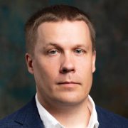 Михаил Фролов